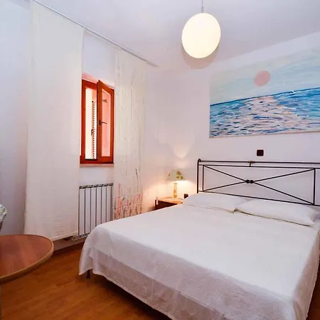 Apartment In Banjole/istrien 17262